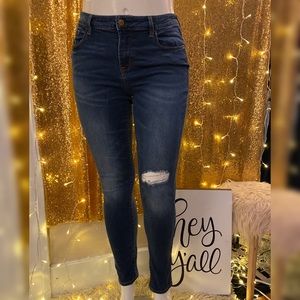 Old Navy✨Rock Star Mid-Rise Jeggings